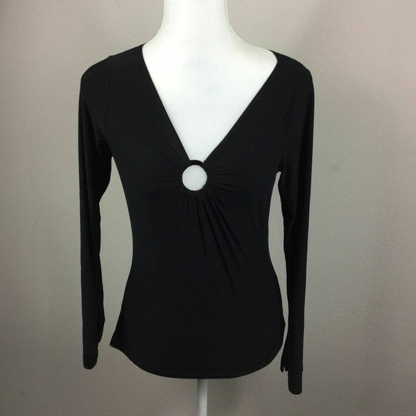 Black circle detail top