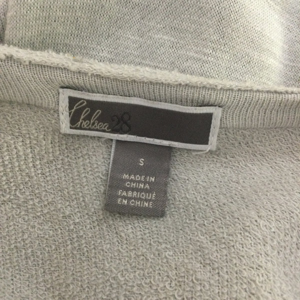 Chelsea 28 Gray Ruffle Back Sweatshirt Size Small