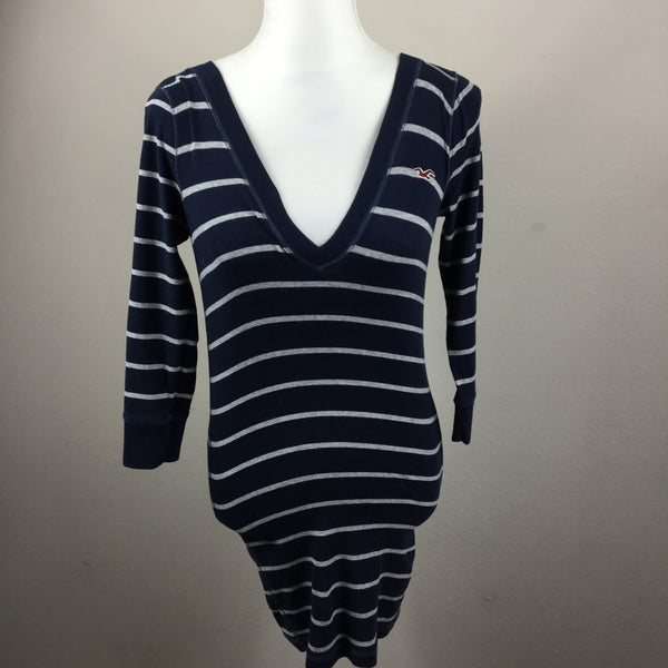 Hollister v neck knit dress