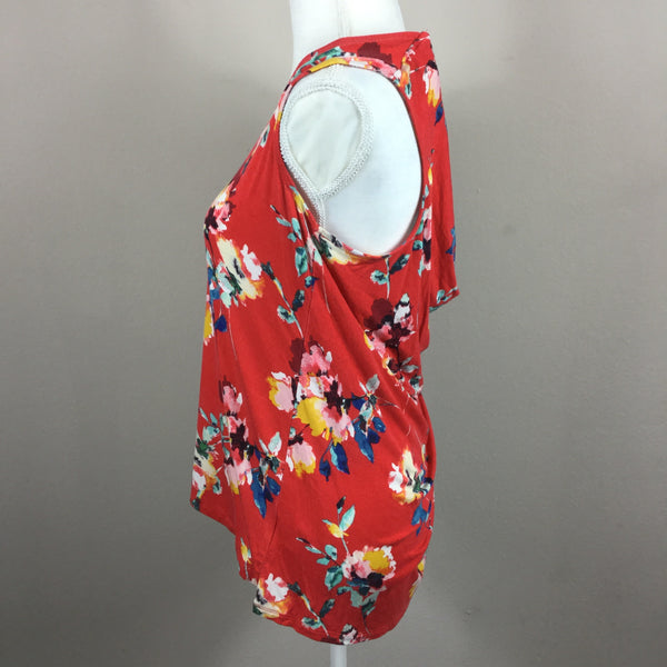 Rose & Olive floral top