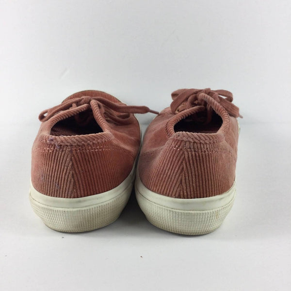 Old Navy Corduroy Lace Up Sneakers