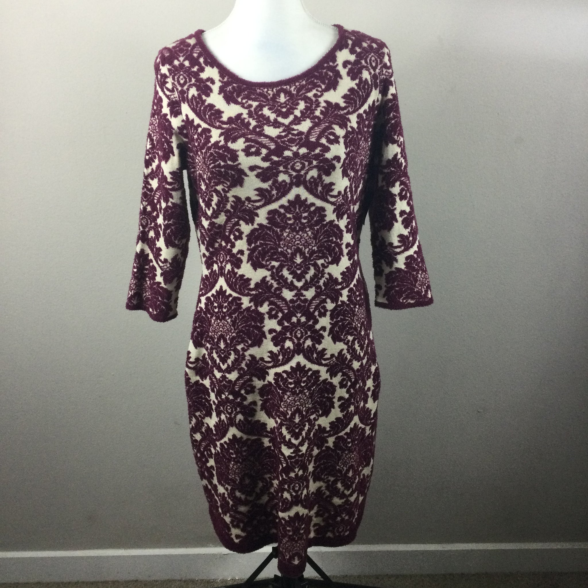 Gabby Skye 3/4 Sweater Dress NEW Medium